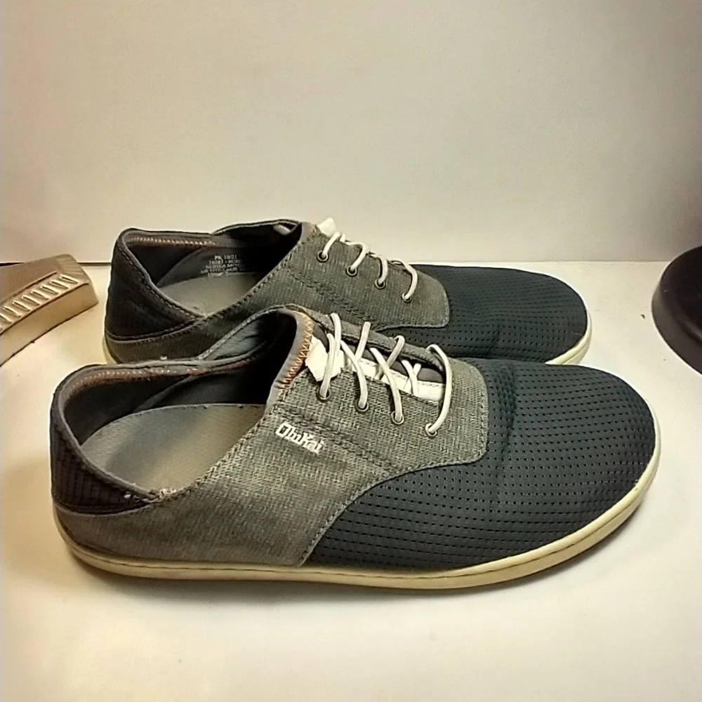 Olukai Nohea Moku No Tie Pull On Boat Shoes Sneakers Men's sz 10.5.